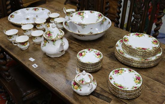 A Royal Albert Old Country Roses teaset and part dinner service